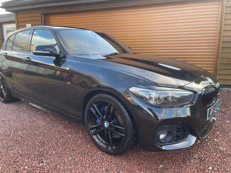 BMW 1 SERIES